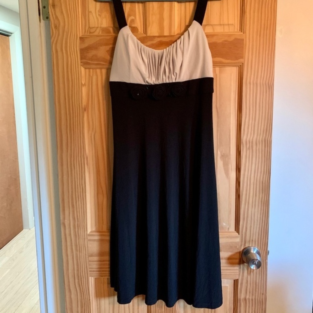 Jessica Howard Evenings Black and White Mid-Length Dress‎ Size 16